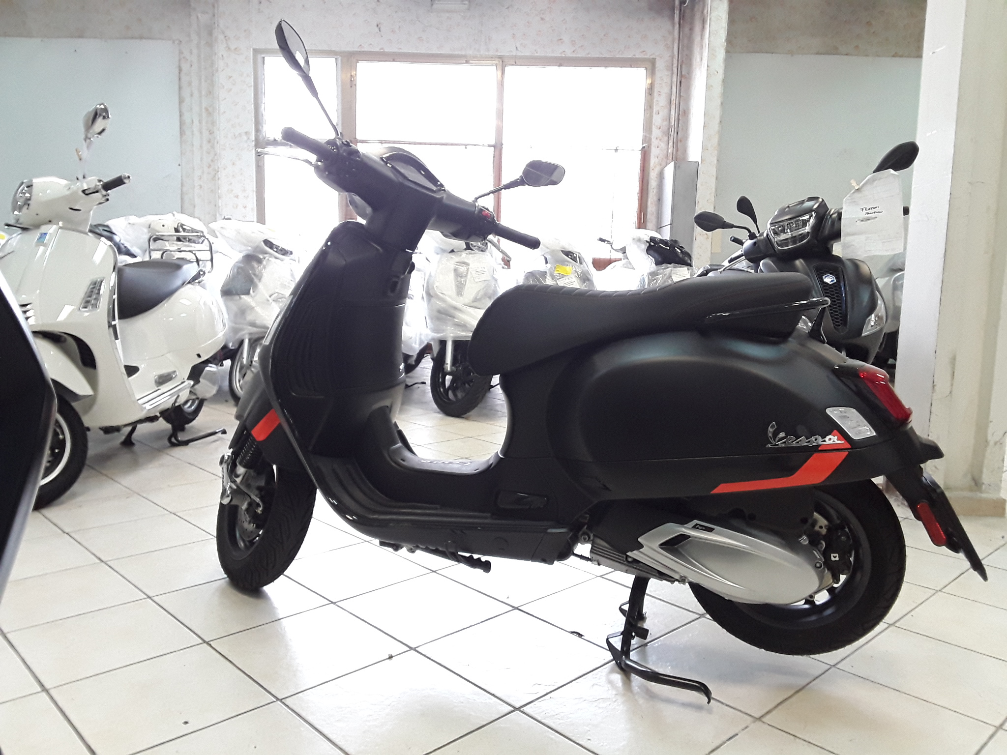 Vespa GTS 300 Super Sport hpe ABS