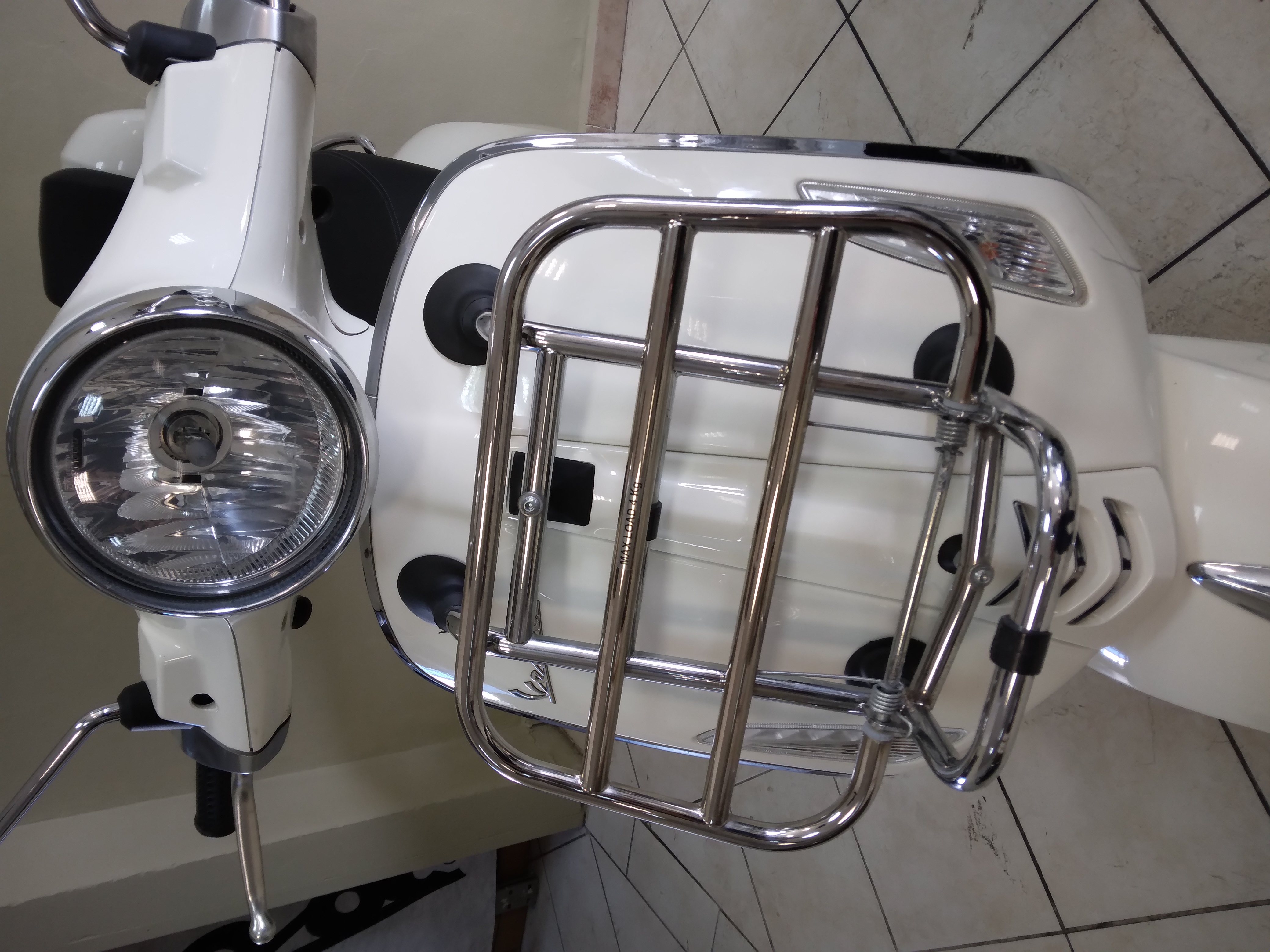 Vespa Primavera 150 3V i.e , bianca, 2015