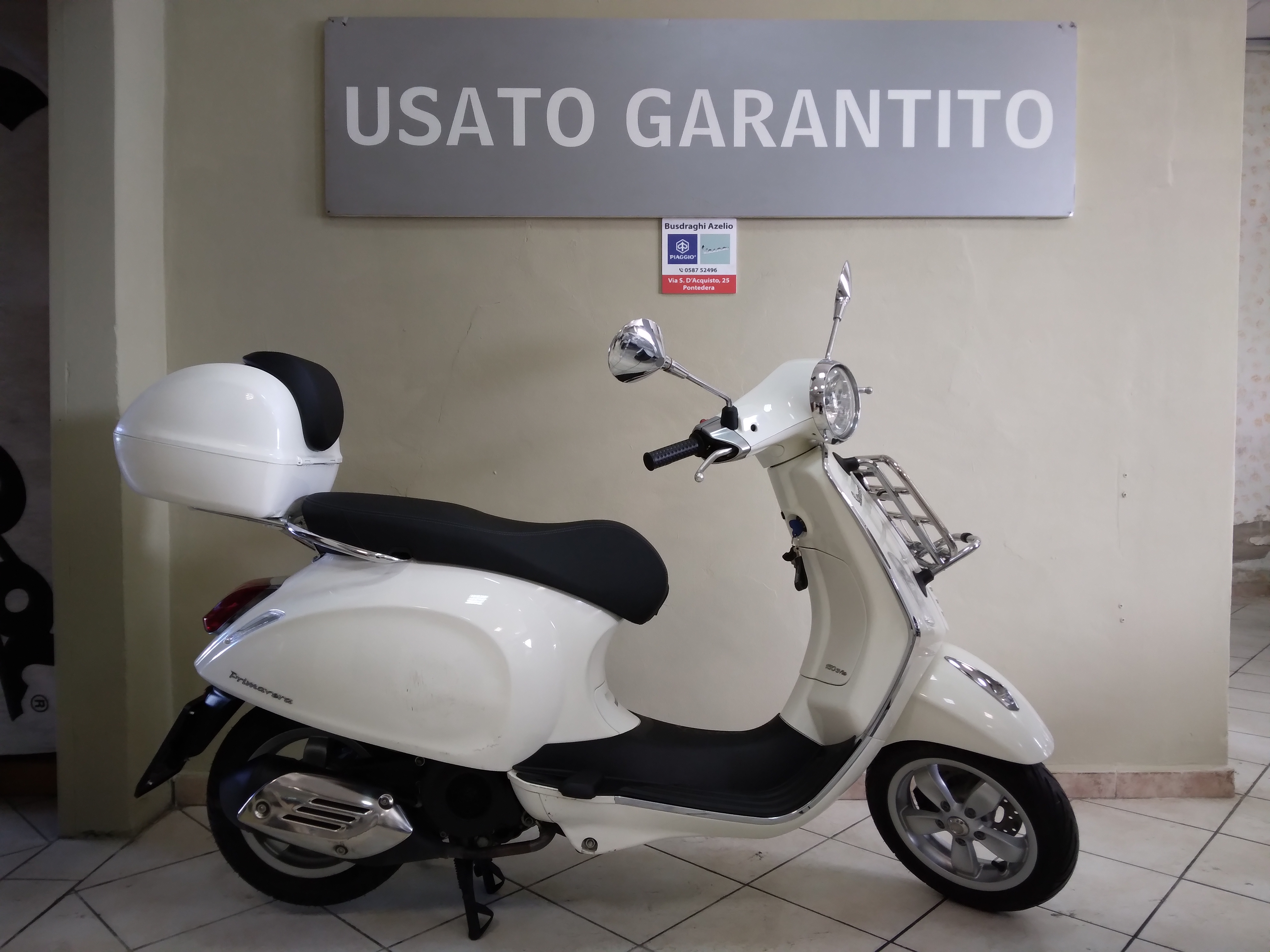 Vespa Primavera 150 3V i.e , bianca, 2015
