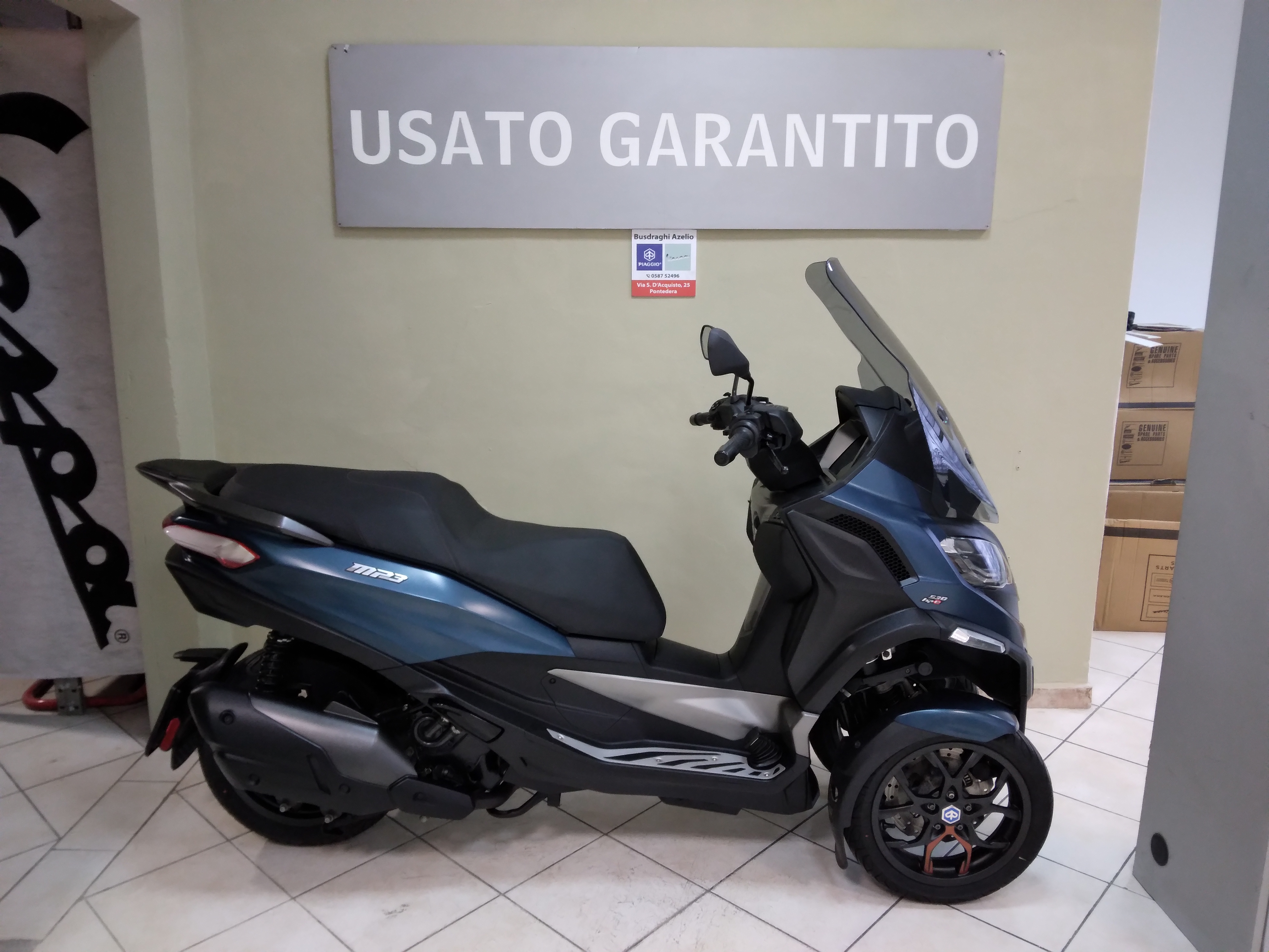 PIAGGIO MP3 530, 2023, blu, 9800km.