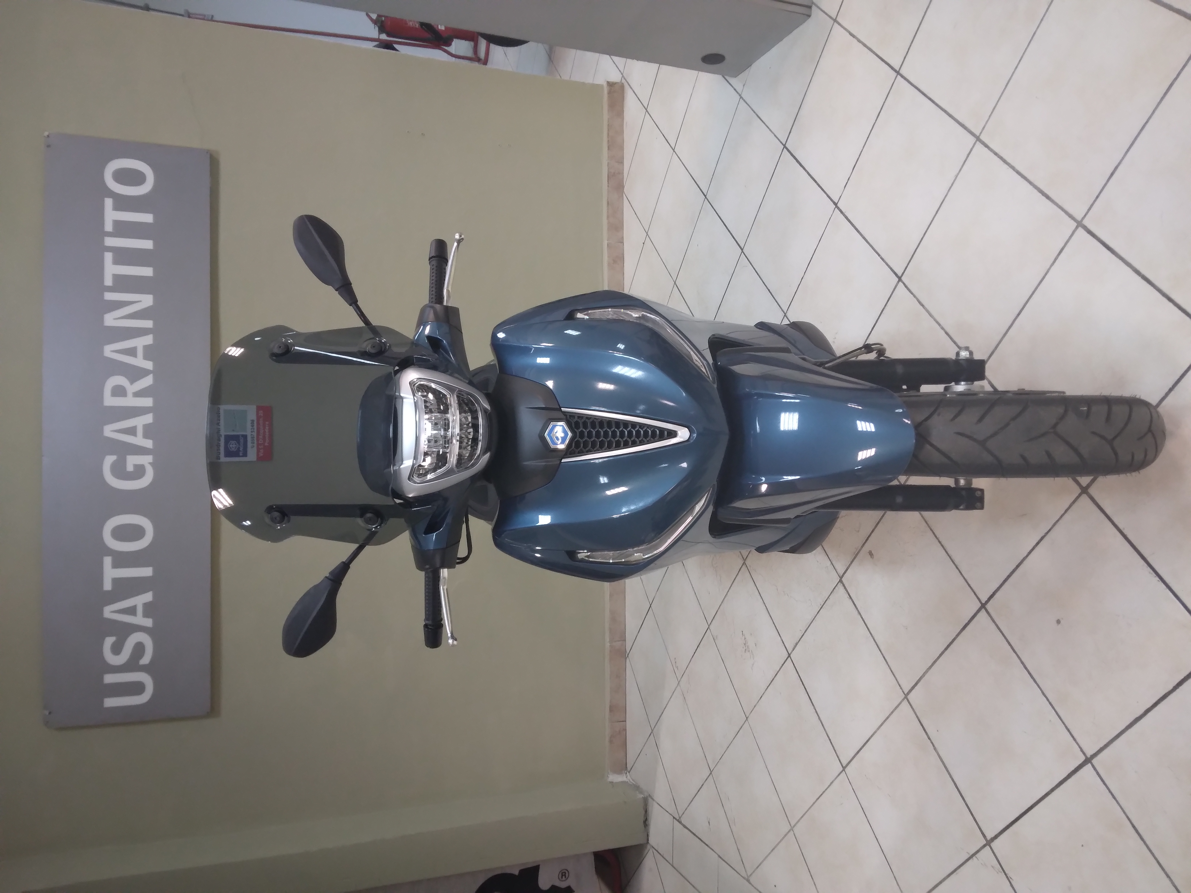 Piaggio Beverly 400 i.e ABS , blu lucido, 2022.