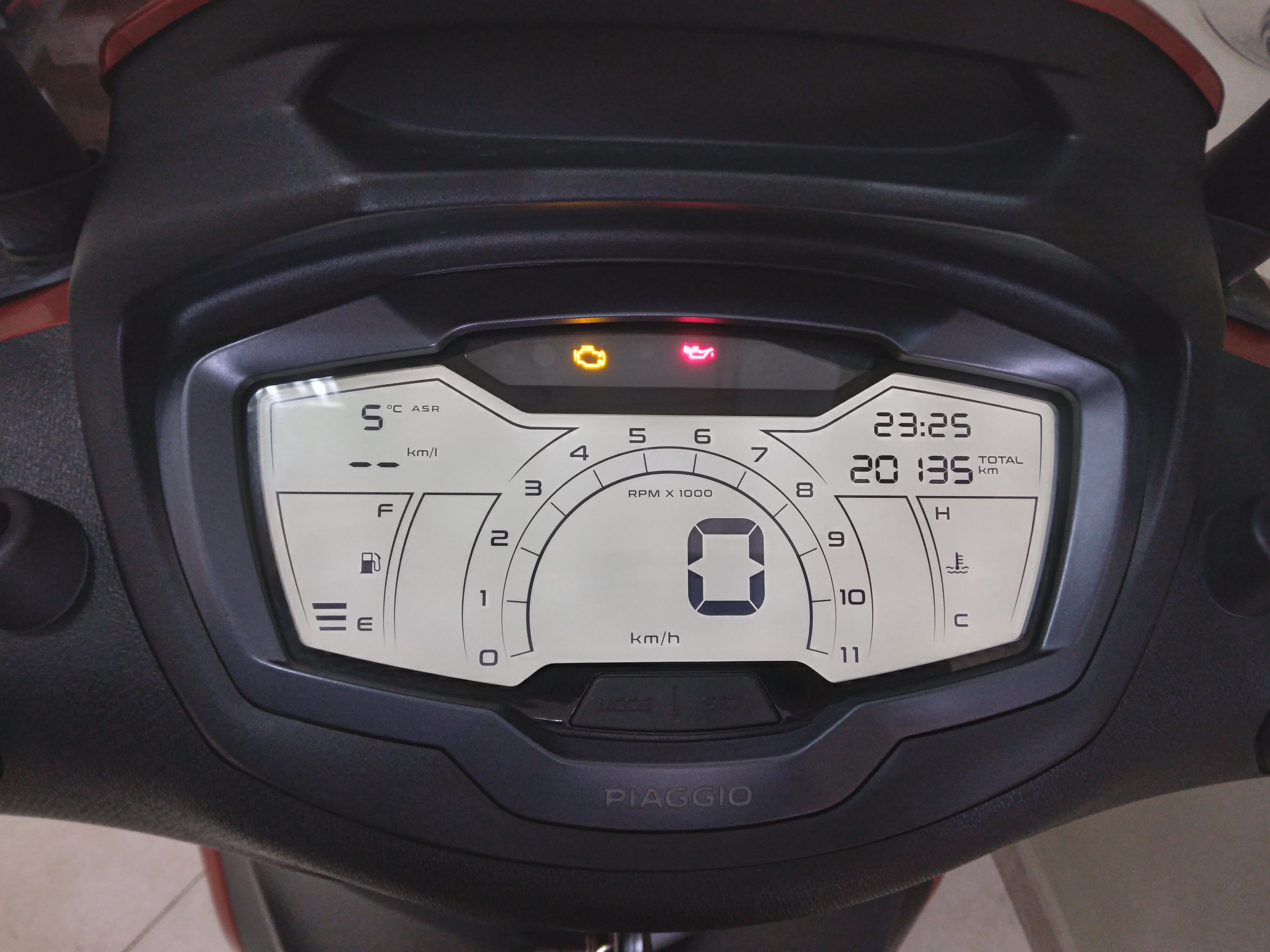Piaggio Beverly 300S, arancio, 2022, 20135km